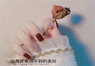 你能接受对象有白月光吗 对象心里有个白月光怎么办