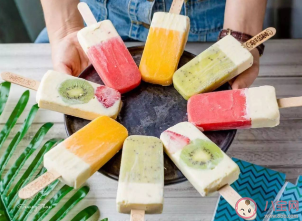 冰箱里放了大半年的冷饮还能吃吗 吃冷饮太凉了对身体不好吗 冰箱里放了大半年的冷饮还能吃吗 吃冷饮太凉了对身体不好吗