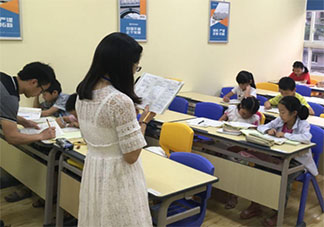 山东规定学校暑假不得参与组织辅导班 暑假要不要给孩子报辅导班