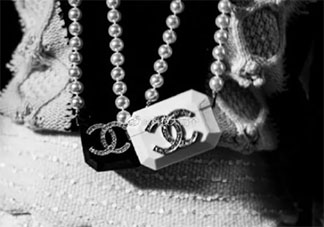 香奈儿推出天价Airpods保护套 17300元的Airpods保护套你会买吗