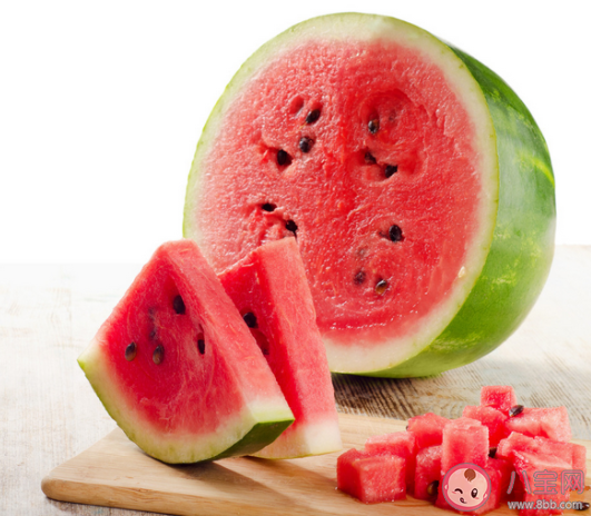 切开的隔夜西瓜放冰箱还能吃吗 切开的西瓜如何保存新鲜健康