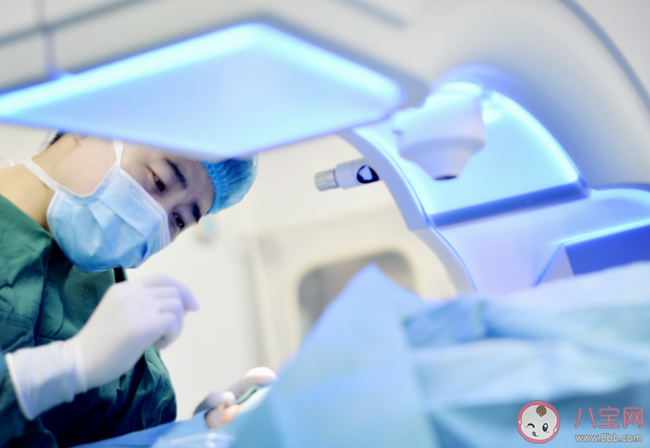 近视激光手术安不安全 近视手术后多久能恢复正常用眼