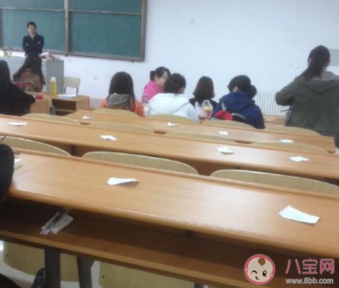 图书馆占座有多霸道 如何看待图书馆占座行为