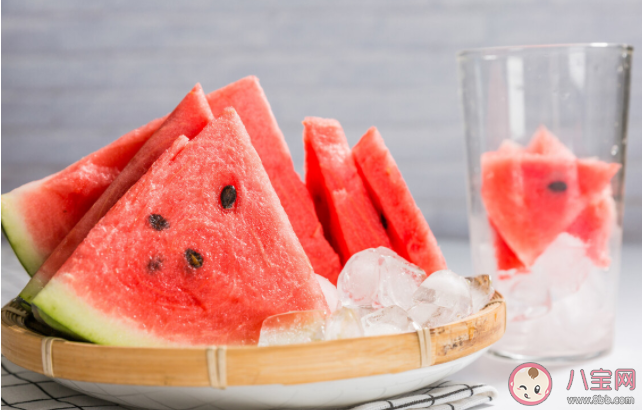 食用冰镇西瓜或引发胃损伤 胃不好的人能吃冰西瓜吗
