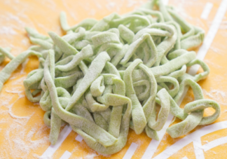 儿童面条是智商税吗 儿童面条挑选攻略