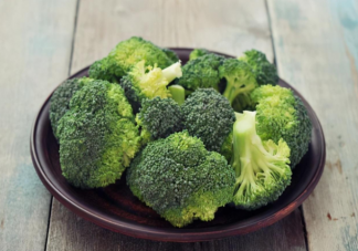 西兰花表面的白霜是什么 西兰花到底有多脏怎么清洗