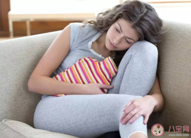 经期多汗发冷是体虚吗 月经期出汗对身体好吗