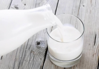 长期喝牛奶会导致乳腺癌吗 牛奶还长期喝吗