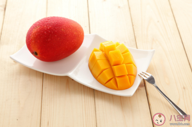 第一次给孩子吃水果吃什么最好 哪些水果宝宝要慎吃