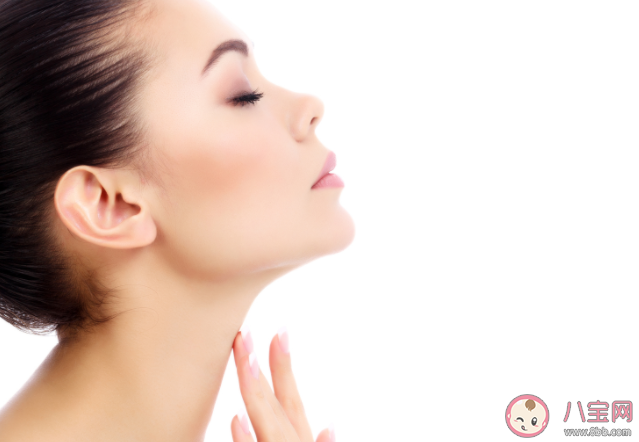 拉皮的最佳年龄是多少岁 拉皮手术后疤痕会很明显吗 拉皮的最佳年龄是多少岁 拉皮手术后疤痕会很明显吗