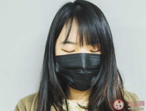 夏季戴口罩多久换一次口罩 夏天戴口罩出汗怎么办
