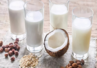 植物奶比牛奶更有营养吗 如何挑选好的植物奶