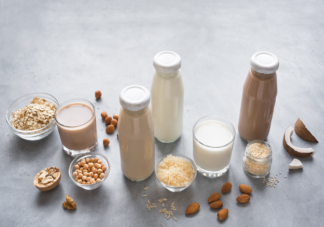 植物奶适合给孩子喝吗 植物奶适合什么人群喝