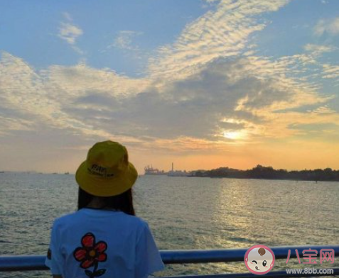 旅行时拍照和游玩哪个重要 你旅行的目的是什么呢