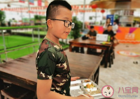 儿子第一次参加夏令营发朋友圈说说 儿子第一次夏令营妈妈感受句子