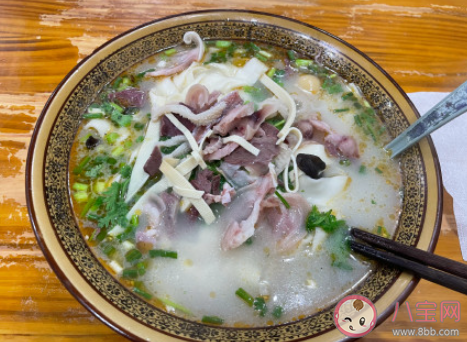 地铁站3小时里4人因未吃早饭晕倒 按时吃早饭有多重要