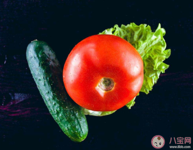黄瓜和西红柿可以同一天吃吗 黄瓜和西红柿一起吃会怎么样