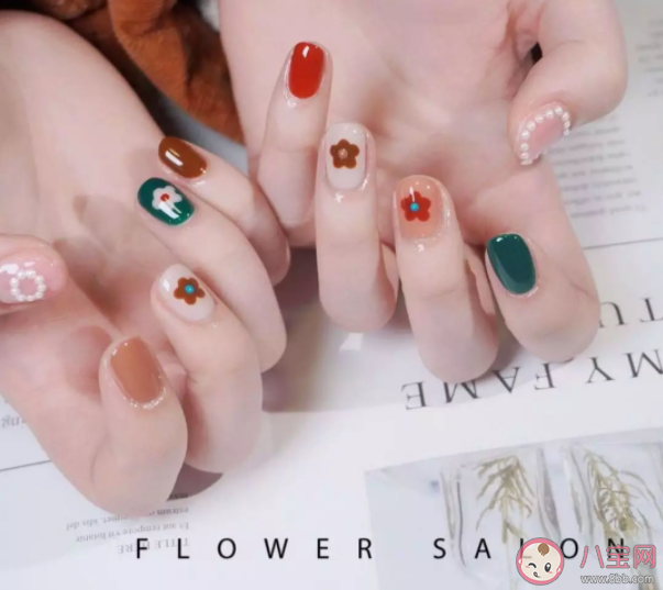 长期美甲会致癌是真的吗 经常做美甲指甲会不会变薄 长期美甲会致癌是真的吗 经常做美甲指甲会不会变薄