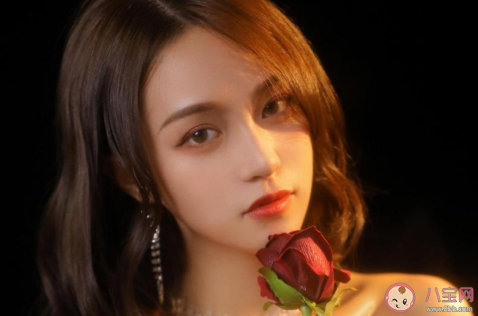 男人喜欢什么样性格的女人 女人的哪些性格会让男人上瘾 男人喜欢什么样性格的女人 女人的哪些性格会让男人上瘾