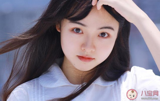 长得好看是一种职场优势吗 长的好看有哪些好处呢 长得好看是一种职场优势吗 长的好看有哪些好处呢