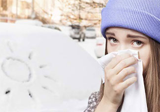 该不该帮朋友隐瞒病史 人情重要还是人品重要