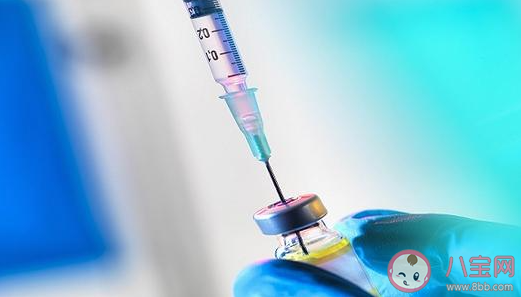 新冠病毒疫苗哪种更适合老年人 老年人接种疫苗前后需要停药吗