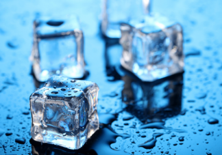 饮品店的冰块真的很脏吗 怎样避免不安全的冷饮冰块