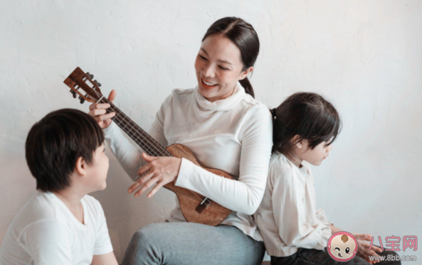 单亲家庭孩子的不安全感来源于哪里 如何给孩子充足的安全感