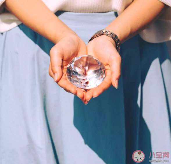 给积极的暗示真的有用吗 如何进行积极的心理暗示 给积极的暗示真的有用吗 如何进行积极的心理暗示