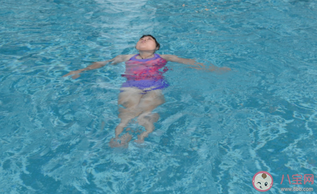 饭后游泳的人溺水风险高吗 饭后多久可以游泳