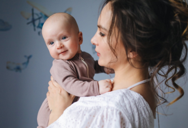 生孩子会影响夫妻感情吗 孩子对夫妻关系的影响是什么