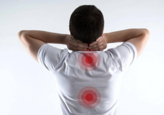 怎么睡觉让脊柱更放松 日常如何保护脊柱