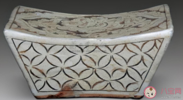 为什么古人的枕头又高又硬 瓷枕睡着不难受吗