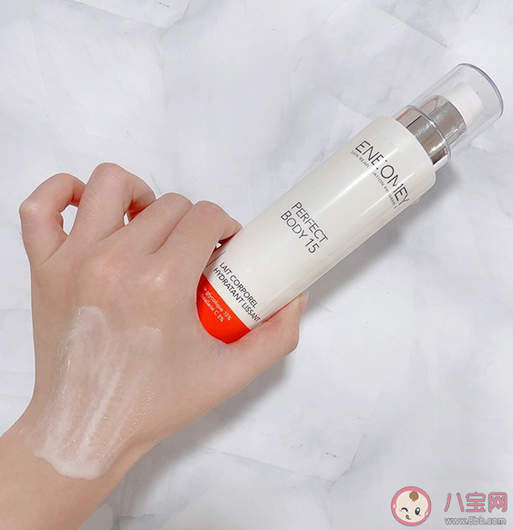 果酸身体乳可以去鸡皮肤吗 果酸身体乳可以天天用吗
