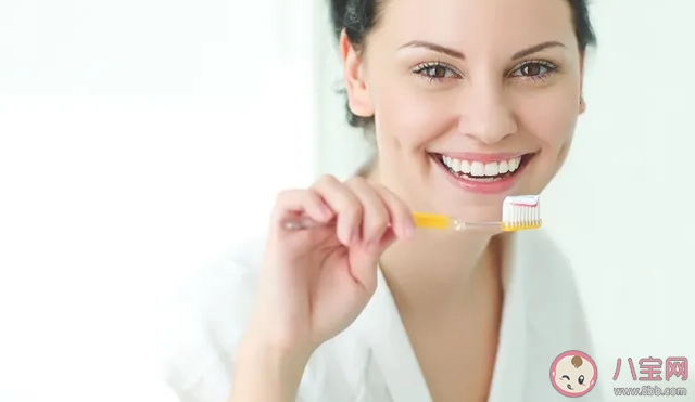 长期不刷牙会引发肺炎吗 刷牙最重要的是刷哪里