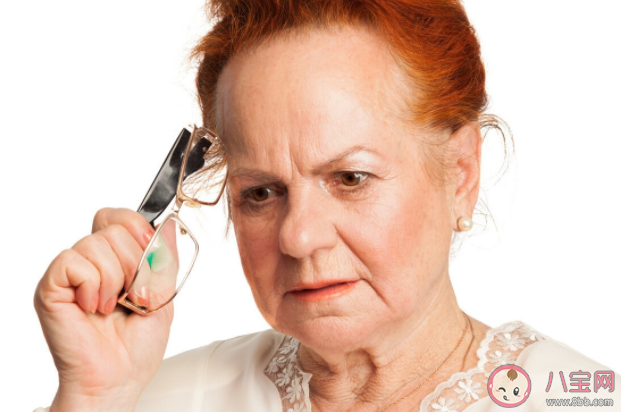 每天动动舌头就能预防脑萎缩是真的吗老年人怎么预防脑萎缩