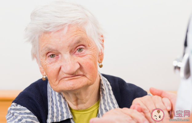 每天动动舌头就能预防脑萎缩是真的吗老年人怎么预防脑萎缩