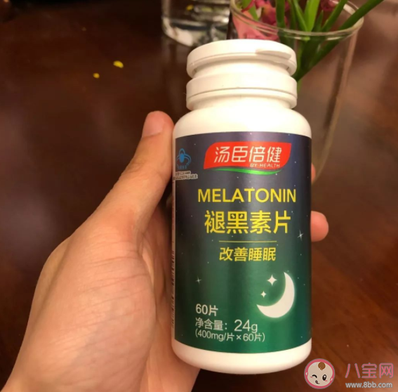 褪黑素适合什么人群吃 褪黑素服用时间及剂量介绍