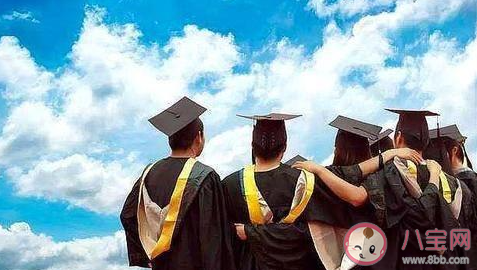为什么应届生身份如此重要 应届生身份有什么用 为什么应届生身份如此重要 应届生身份有什么用