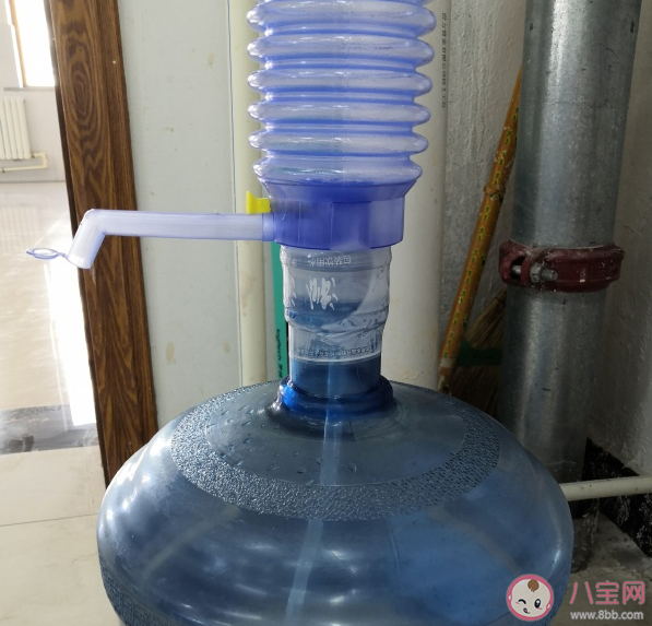桶装水为什么可以放很久 买桶装水怎么避坑安全