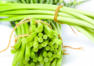 绿头蒜苔和红头蒜苔有什么区别 买哪种蒜苔比较好呢