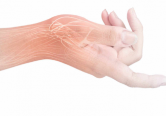 为什么手麻时会有针刺的感觉 如何预防手麻