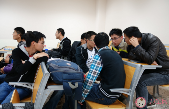 研究生新生第一次组会讲些什么 研究生开组会的日常是什么