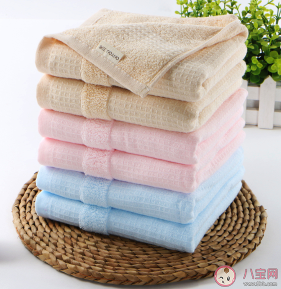 纯棉毛巾为什么很容易臭 如何解决毛巾发黄的问题 纯棉毛巾为什么很容易臭 如何解决毛巾发黄的问题