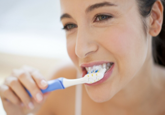 人类为什么要刷牙 天天刷牙就没有牙菌斑吗