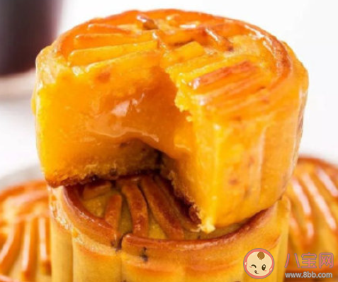月饼在年轻群体中还受欢迎吗 年轻人喜欢吃月饼吗 月饼在年轻群体中还受欢迎吗 年轻人喜欢吃月饼吗