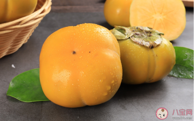 孕妇可以吃脆柿吗 吃脆柿子会长胖吗 孕妇可以吃脆柿吗 吃脆柿子会长胖吗