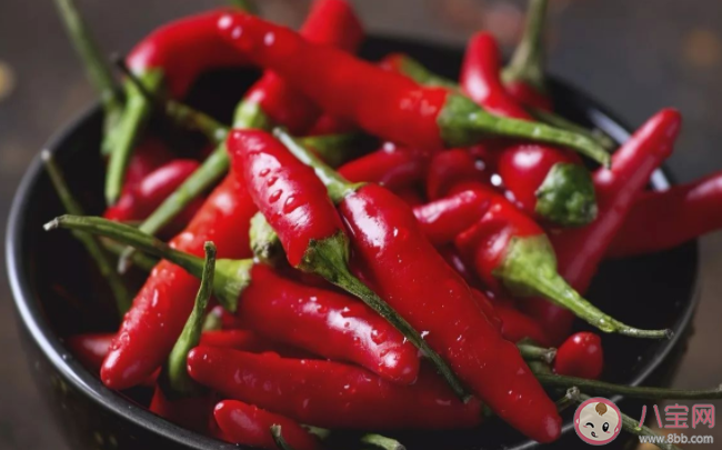 吃辣椒真的会伤胃吗 如何正确地吃辣椒 吃辣椒真的会伤胃吗 如何正确地吃辣椒