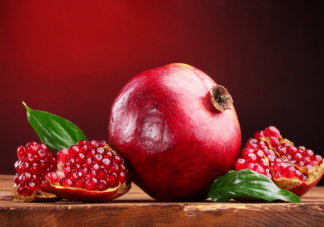 吃石榴可以美白吗 正确吃石榴的方法
