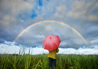 过度保护孩子的本质是什么 家长应该替孩子做决定吗